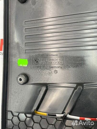 Крышка двигателя Bmw 530I F10 N52B30 2010