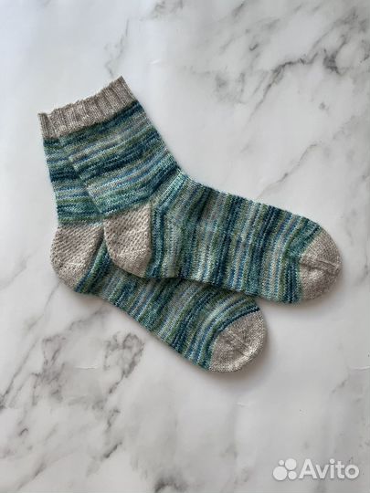 Вязанные носки ручной работы