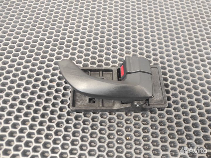 Ручка двери зад прав Hyundai Tucson 1