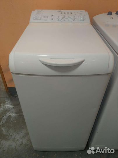 Стиральная машина с вертикальной загрузкой