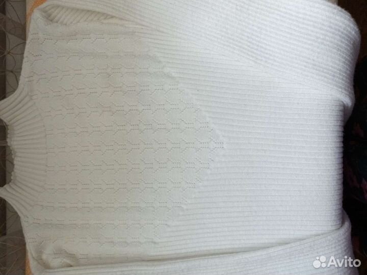 Свитер, кофта на девочку