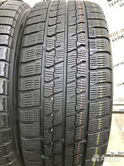 Goodyear UltraGrip Ice Navi Zea 215/55 R17