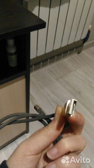 Магнитная зарядка для телефона