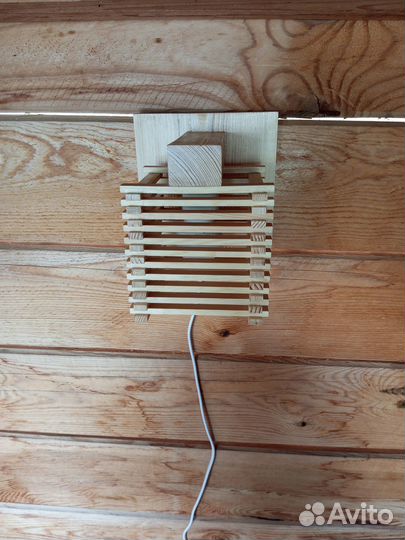 Светильник настенный