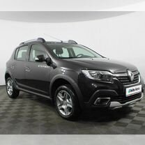 Renault Sandero Stepway 1.6 CVT, 2019, 35 000 км, с пробегом, цена 1 350 000 руб.