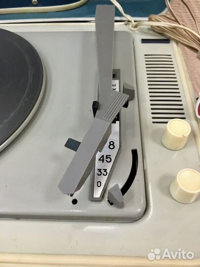 Проигрыватель с Bluetooth