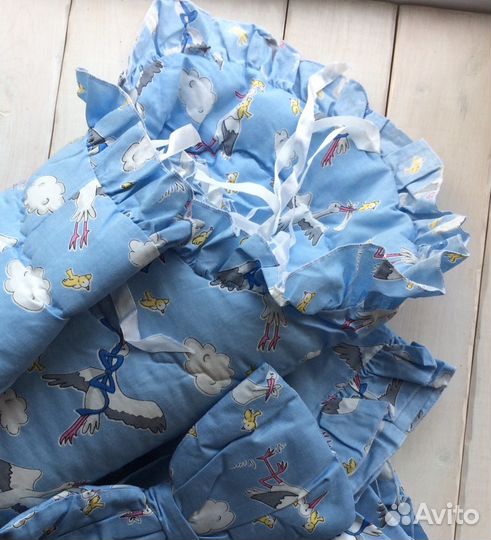 Бортики в детскую кроватку