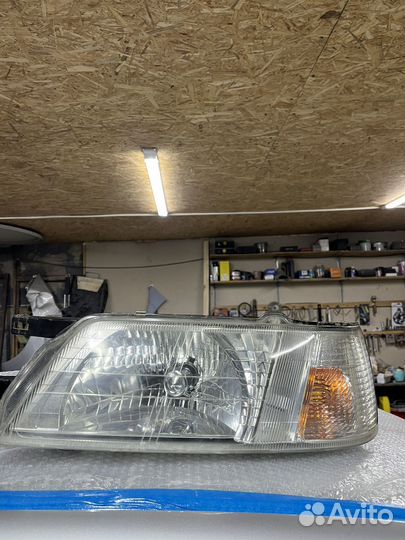 Фары nissan bluebird u14