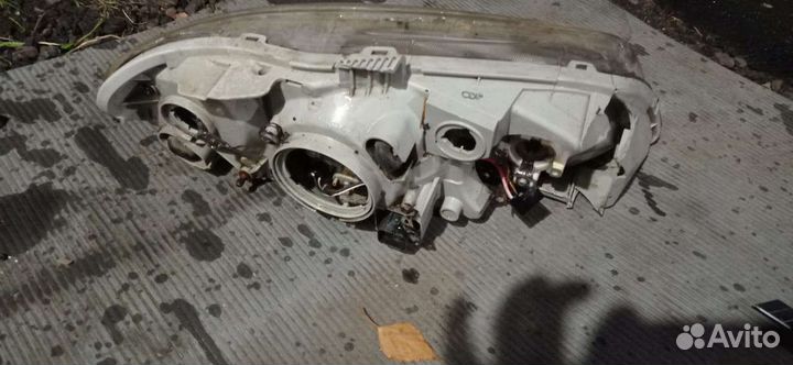 Фара kia spectra