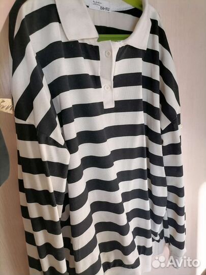 Свитер в полоску