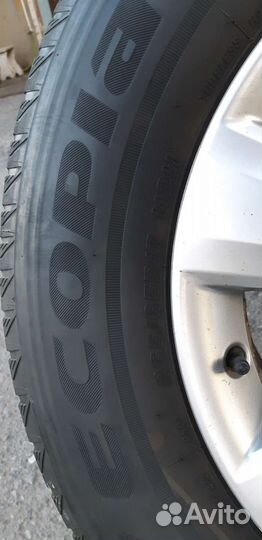 Bridgestone Ecopia EP850 265/65 R17