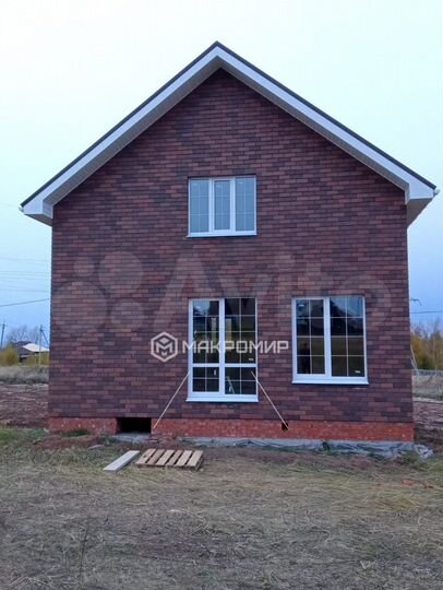 Дом 112 м² на участке 8 сот.