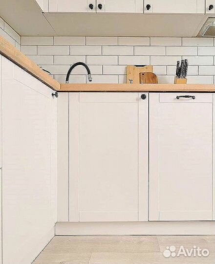 Кухонный гарнитур угловой