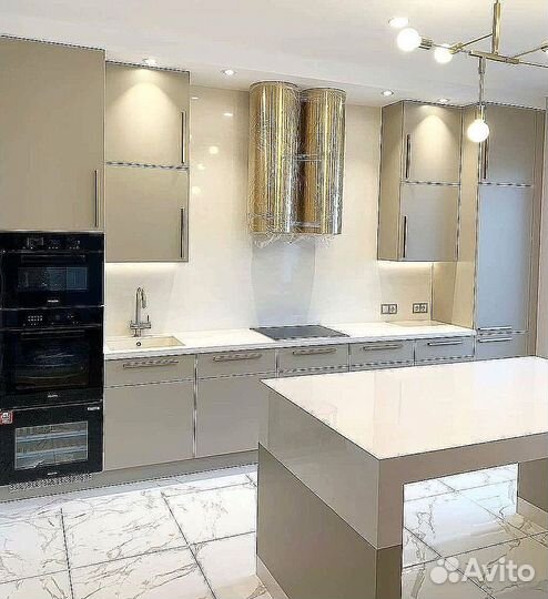 Кухня угловая