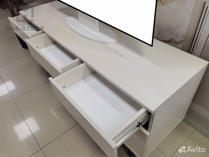 Тумба под тв белая в наличии