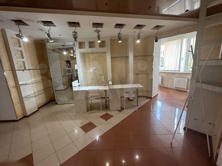 Свободного назначения, 30 м²