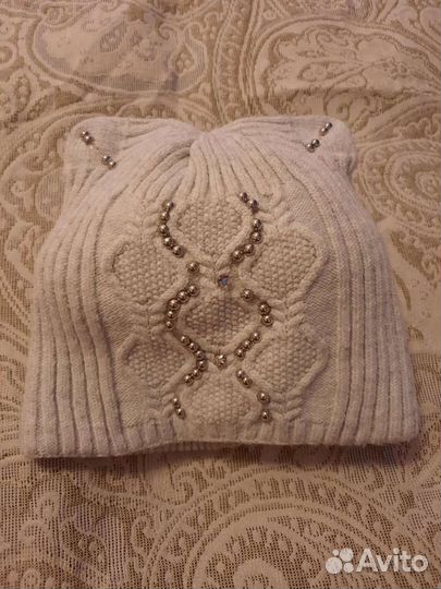 Шапочки женские