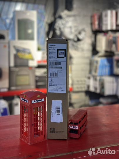 Honor MagicBook X 16