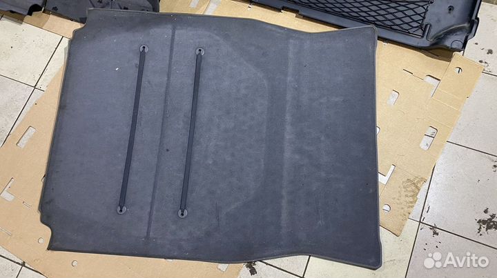 Обшивка багажника комплект BMW 7 series E38 iL