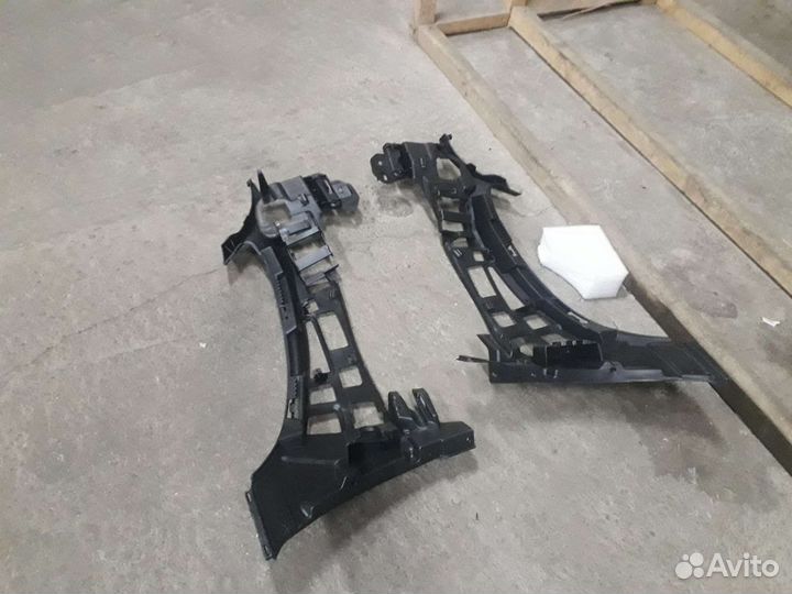 Каркас переднего бампера Mercedes C W205 14-18