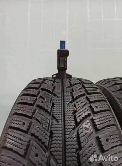 Kumho I'Zen RV Stud KC16 225/65 R17