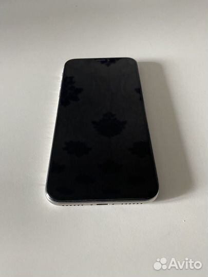Телефон iPhone X