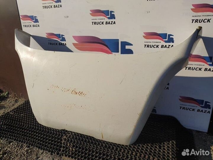 Спойлер кабины верхний Volvo FH