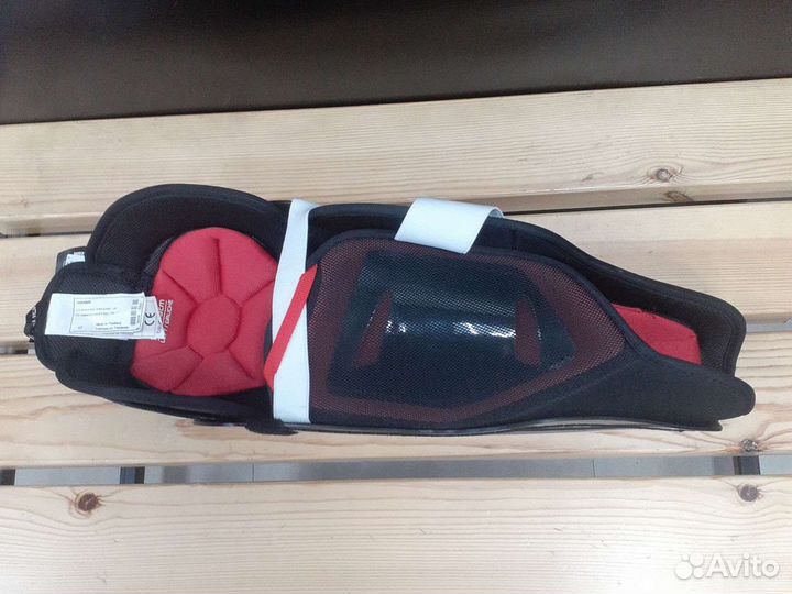 Щитки игрока bauer S18 NSX SR