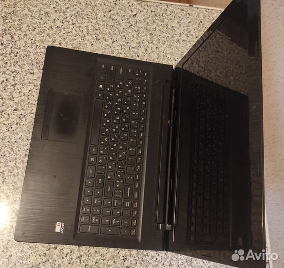 Ноутбук на запчасти Lenovo