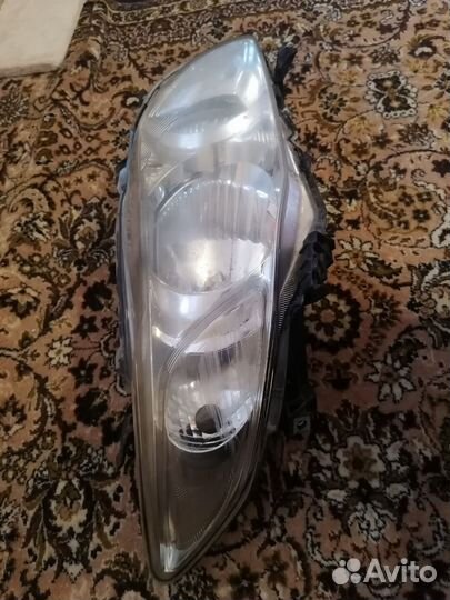 Фара toyota corolla 150