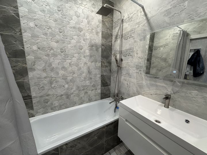 1-к. квартира, 36 м², 8/20 эт.