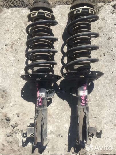 Стойки передние в сборе Honda Fit GE6