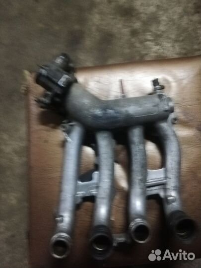 Впускной коллектор на лада 2112 2110