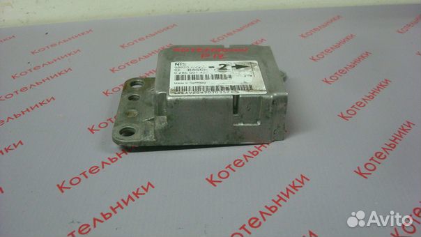 Nissan Primera P12 98820-AV200 Блок управления SRS