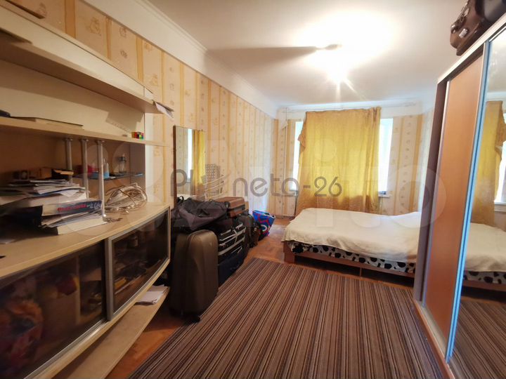 2-к. квартира, 48 м², 1/5 эт.