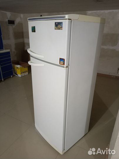 Холодильник