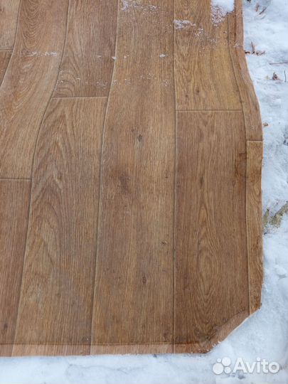 Линолеум Tarkett б/у 3.45х3.35 см