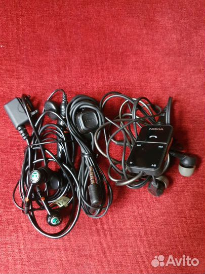 Зарядки, наушники, переходники,держатель