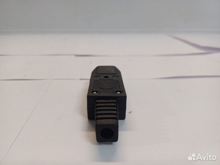 Разьём C-13 разборный 10A SRM-003B