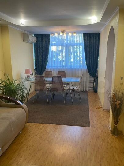 3-к. квартира, 70 м², 5/5 эт.