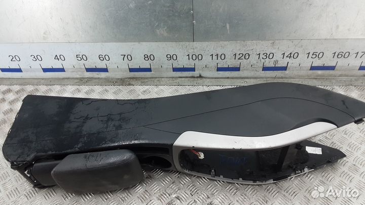 Подлокотник центральный audi A5 1 2012