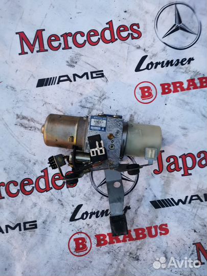 Гидравлический насос Mercedes-Benz SLK R170