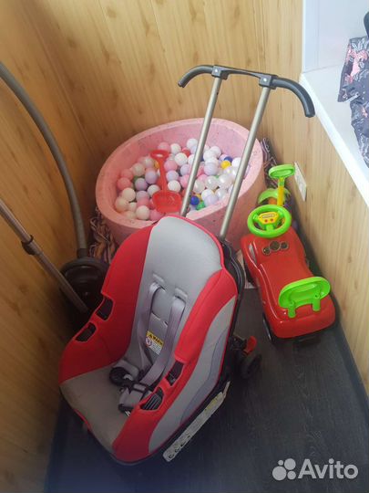 Кресло для автомобиля