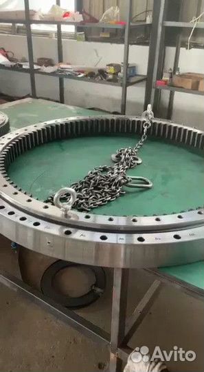 Опорно поворотный подшипник