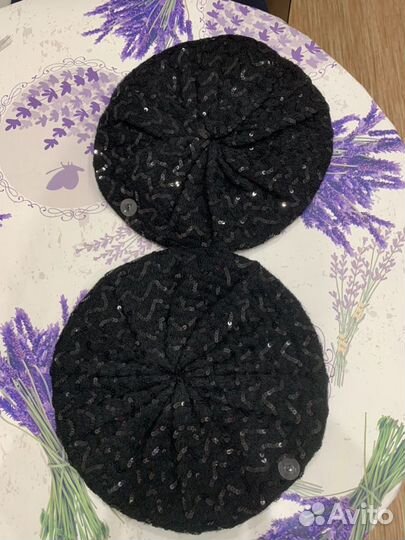 Береты новые с пайетками