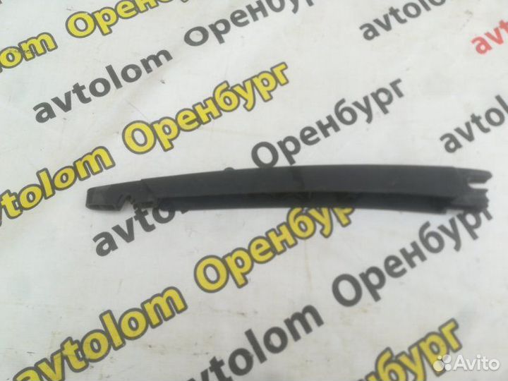 Поводок стеклоочистителя Peugeot 308 4B 5FEJ 2010