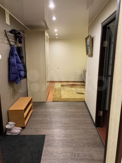 2-к. квартира, 53 м², 4/5 эт.