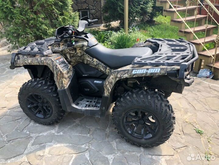 Квадроцикл Brp Can-Am Outlander 850