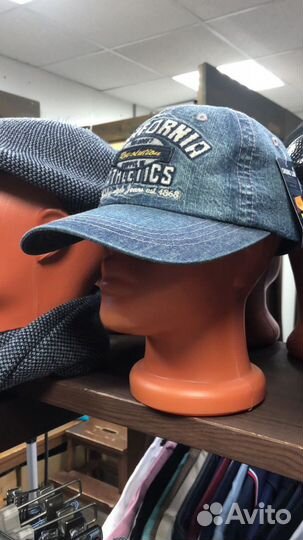 Бейсболка джинсовая новая