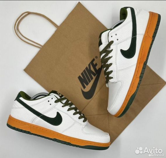 Кроссовки Nike SB Dunk Low